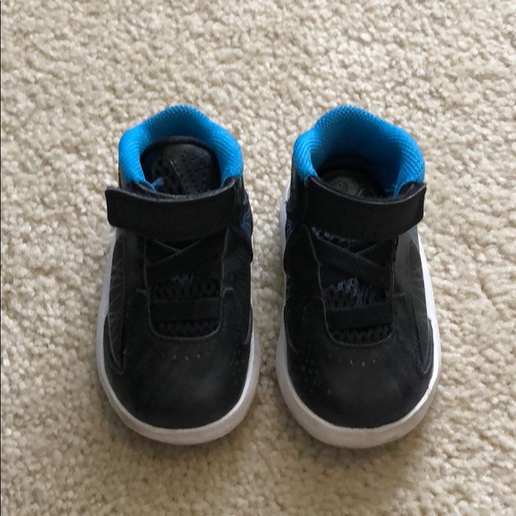 Blue and Black Nike Baby Jordans - Picture 2 of 6